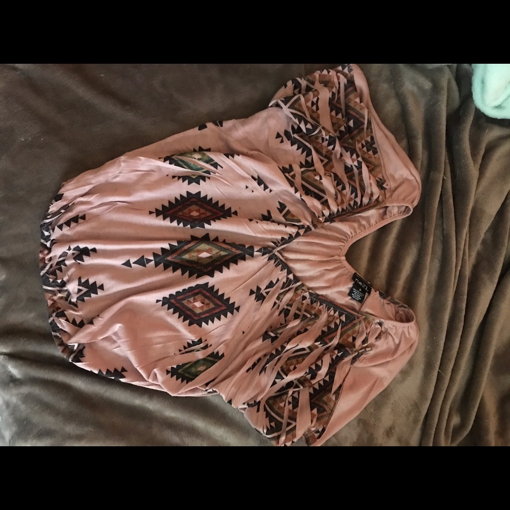 Short sleeve shirt